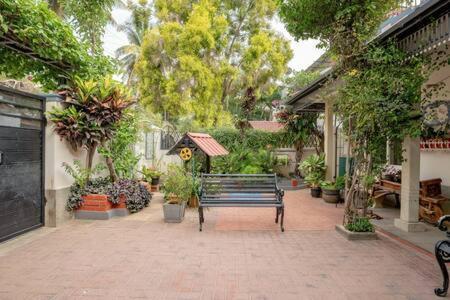 Eden Garden Villa By Jadecaps Nr Mg Road Garden Bangalore Ngoại thất bức ảnh